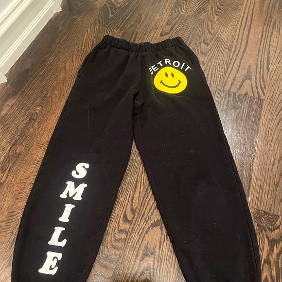 Black Womens  Joggers with Smile Print - Picture 1 of 3